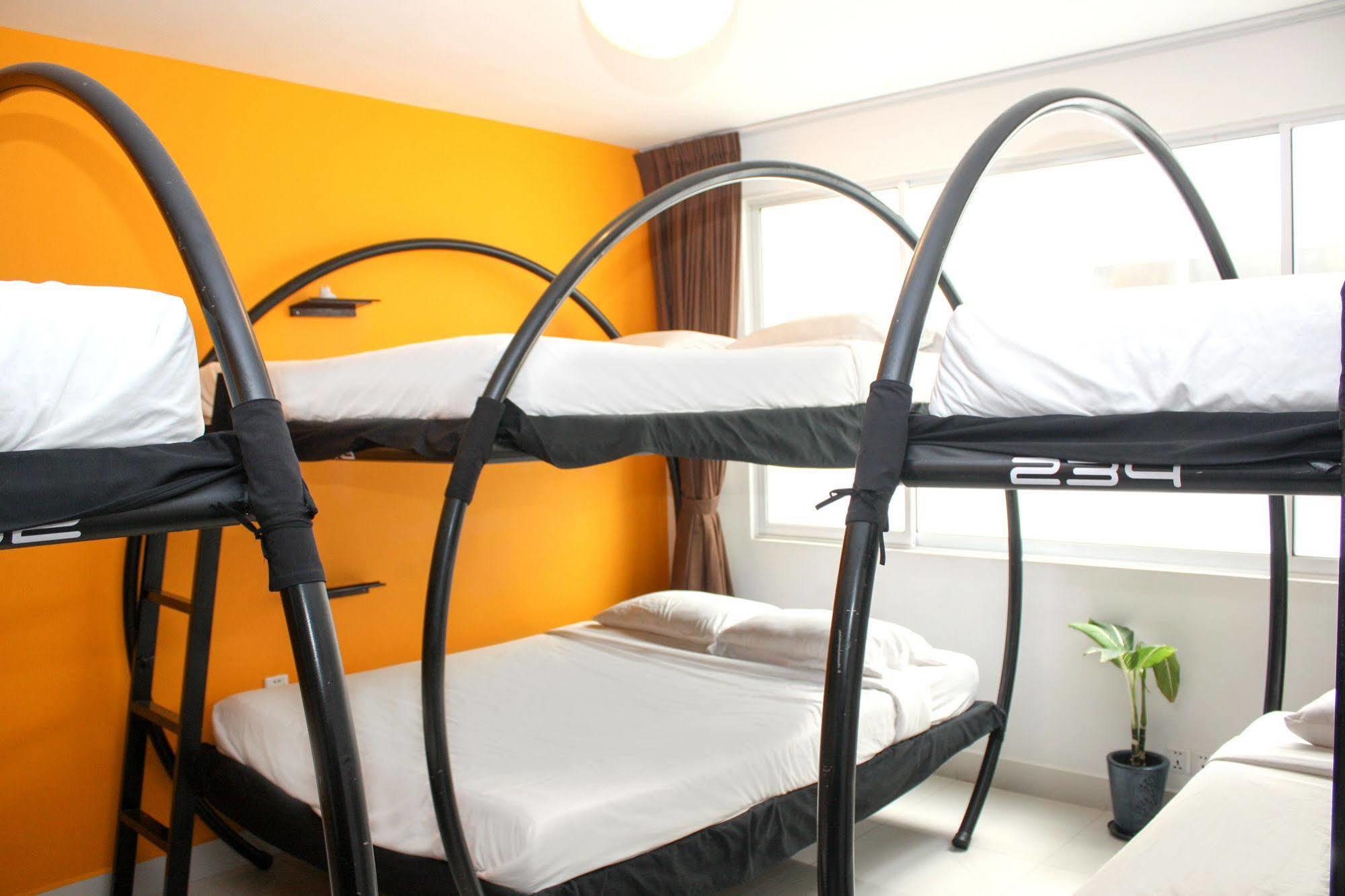 Sla Boutique Hostel Phnom Penh Exterior photo